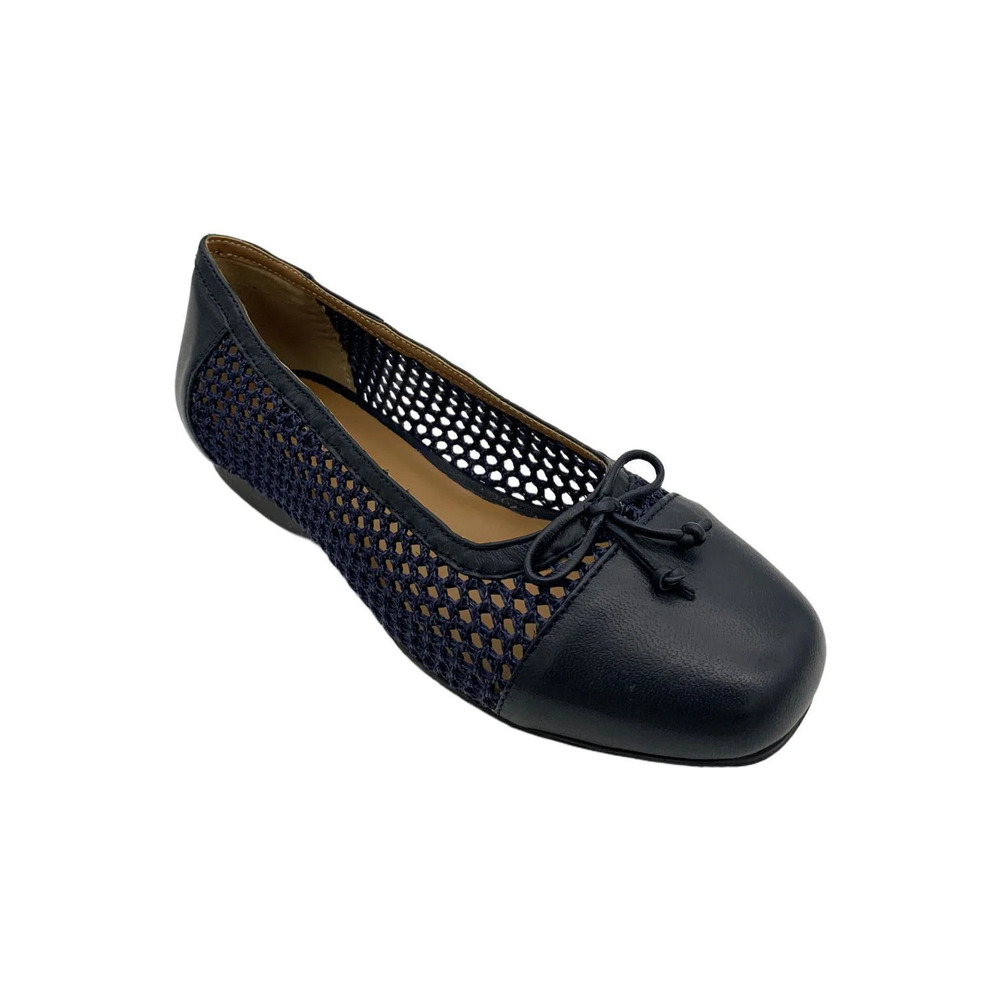 ARRAY Women's Lillian Flat Navy - Medium